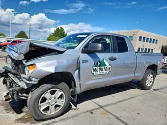 2015 Toyota Tundra 5TFUW5F12FX451671