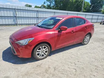 2018 Toyota Yaris 3MYDLBYV1JY304600