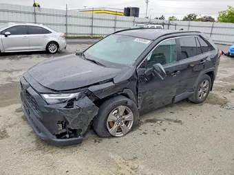 2022 Toyota RAV4 2T3P1RFV0NC305666 Lot 52405566