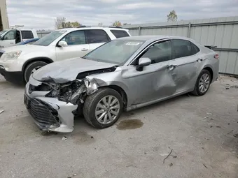 2019 Toyota Camry 4T1B11HK2KU684526 Lot 91933355