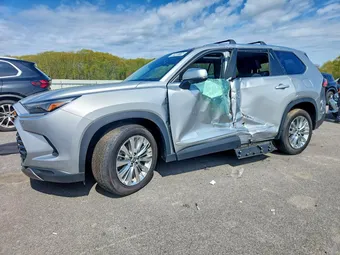 2024 Toyota Grand Highlander 5TDAAAB58RS027845