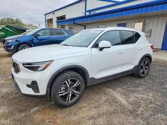 2024 Volvo XC40 YV4L12UK5R2240175