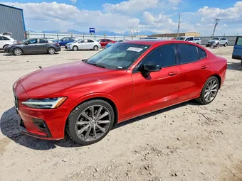 2021 Volvo S60 7JR102TZ5MG103620