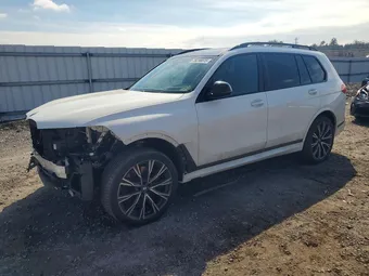 2021 BMW X7 5UXCX6C07M9F81362