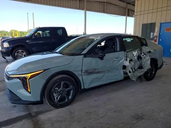 2025 Kia K4 3KPFT4DE2SE209782