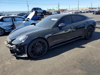2017 Porsche Panamera WP0AA2A74HL101027