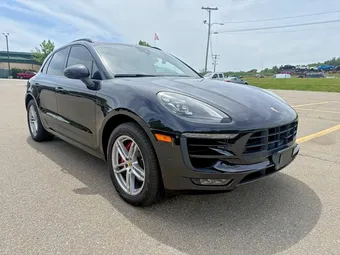 2017 Porsche Macan WP1AG2A51HLB56322
