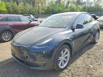 2024 Tesla Model Y 7SAYGAEE4RF988684 Lot 50049646