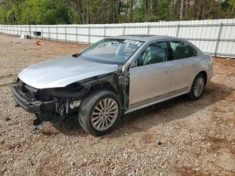 2017 Volkswagen Passat 1VWBT7A38HC053120