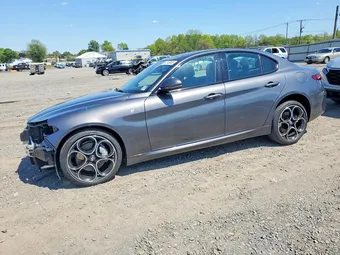 2022 Alfa Romeo ZARFANBN8N7662152
