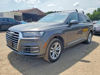 2019 Audi Q7 WA1LAAF75KD003602