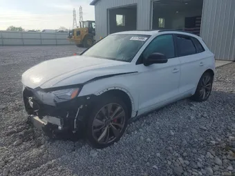 2025 Audi SQ5 WA1B4AFY0S2035154