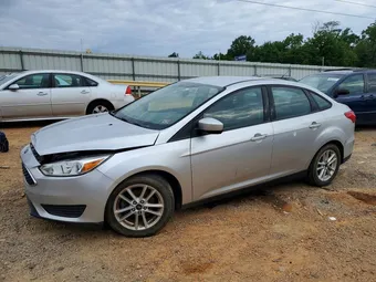 2018 Ford Focus 1FADP3F29JL324223