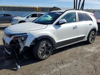 2024 Kia Niro EV KNDCR3L1XR5096082