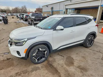 2024 Kia Seltos KNDETCA74R7476640