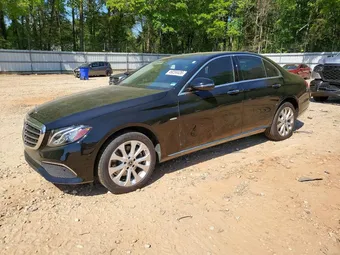 2018 Mercedes-Benz E-Class WDDZF4KB1JA355997