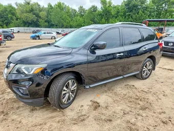 2017 Nissan Pathfinder 5N1DR2MN0HC658657