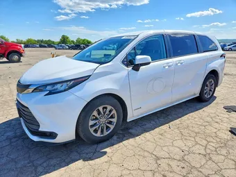2021 Toyota Sienna 5TDKRKEC9MS063954 Lot 52689226