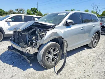 2017 Toyota Highlander 5TDZARFH9HS028832 Lot 50269036
