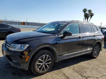 2020 Volkswagen Tiguan 3VV3B7AX3LM098178 Lot 51003876