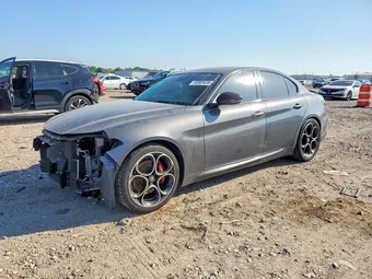 2023 Alfa Romeo ZARFAMBN4P7671380