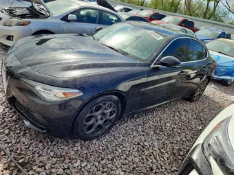 2017 Alfa Romeo ZARFAEDN6H7530041