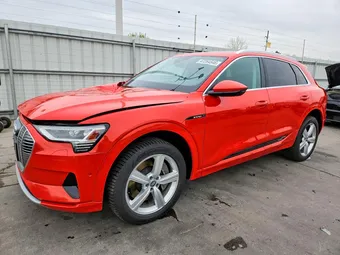 2019 Audi e-tron WA1LAAGEXKB014491