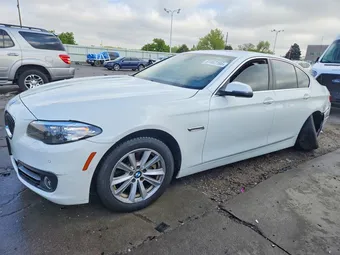 2016 BMW 5 Series WBA5A7C5XGG643621