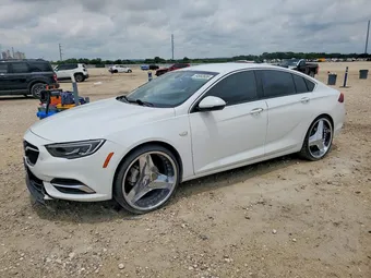 2019 Buick Regal Sportback W04GL6SX9K1038806