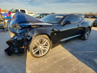 2017 Chevrolet Camaro 1G1FB1RS0H0102658