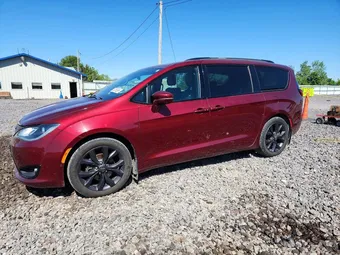 2018 Chrysler Pacifica 2C4RC1GG4JR260349 Lot 53258296
