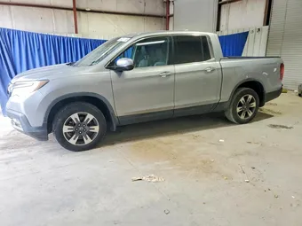 2017 Honda Ridgeline 5FPYK3F7XHB006086