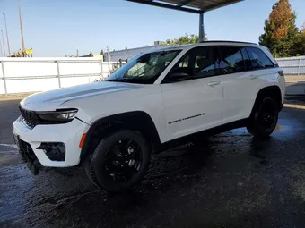2025 Jeep Grand Cherokee 1C4RJHAG4SC317697 Lot 51479966