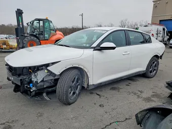2025 Kia K4 3KPFT4DE5SE121633