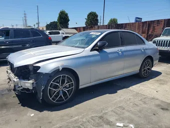 2022 Mercedes-Benz E-Class W1KZF8EB5NB020387