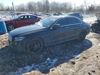 2018 Mercedes-Benz E-Class WDDZF4KB5JA396777