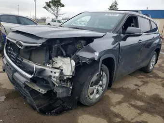 2022 Toyota Highlander 5TDZZRAH2NS098345 Lot 49378536