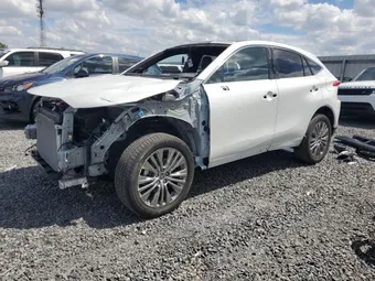 2024 Toyota Venza JTEAAAAH7RJ173884