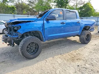 2016 Toyota Tundra 5TFDY5F16GX504559