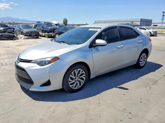 2018 Toyota Corolla 5YFBURHE0JP797682 Lot 51796246
