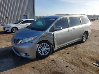 2015 Toyota Sienna 5TDYK3DCXFS532445 Lot 78294475