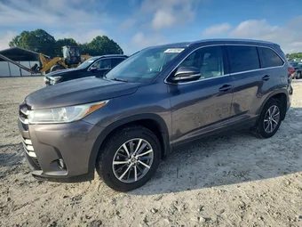 2018 Toyota Highlander 5TDJZRFH5JS525064 Lot 55870296