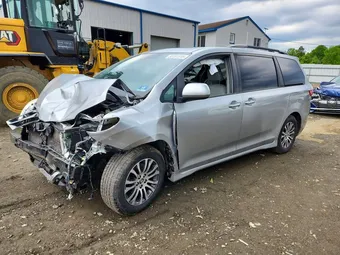 2019 Toyota Sienna 5TDYZ3DC0KS996799 Lot 53191316