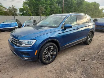 2019 Volkswagen Tiguan 3VV3B7AX4KM102401 Lot 52229656