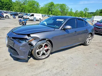 2021 Alfa Romeo ZARFANBN8M7643650