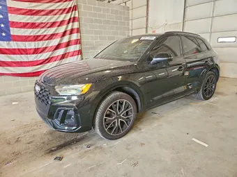 2021 Audi SQ5 WA1B4AFY5M2041440
