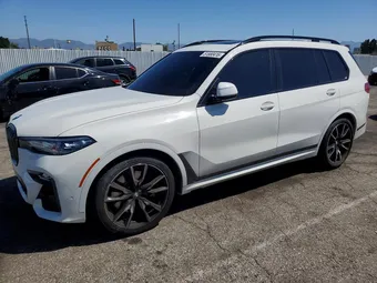 2021 BMW X7 5UXCW2C03M9H78525