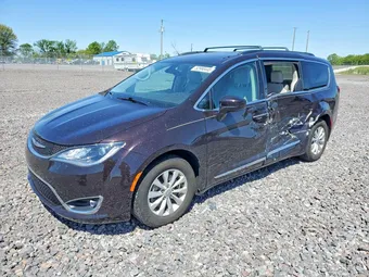 2017 Chrysler Pacifica 2C4RC1BG9HR525428 Lot 52990446