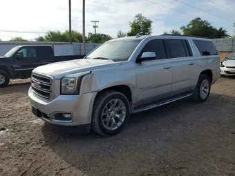 2016 GMC Yukon XL 1GKS1FKC1GR245304