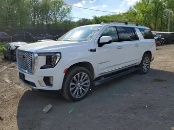 2022 GMC Yukon XL 1GKS2JKL1NR133437